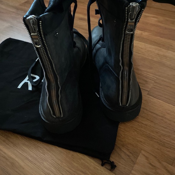 RtA Combat Boots - Picture 2 of 6